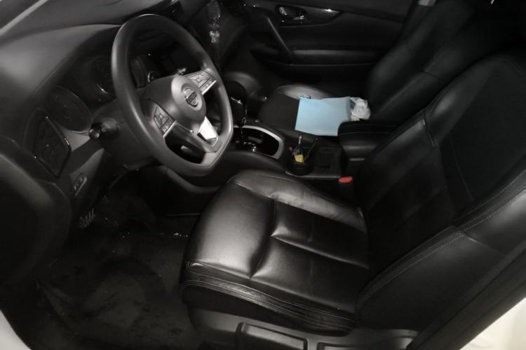 Used Nissan X-Trail 2017 2.0L CVT Comfort Edition 2WD Left Front Seat