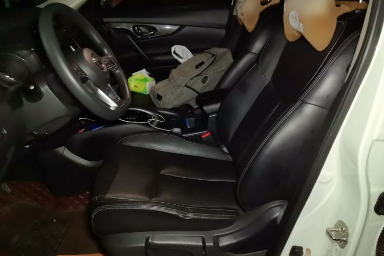 Used Nissan X-Trail 2017 2.0L CVT Comfort Edition 2WD Left Front Seat