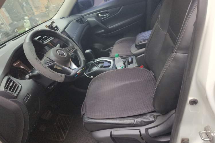 Used Nissan X-Trail 2017 2.0L CVT Comfort Edition 2WD Left Front Seat