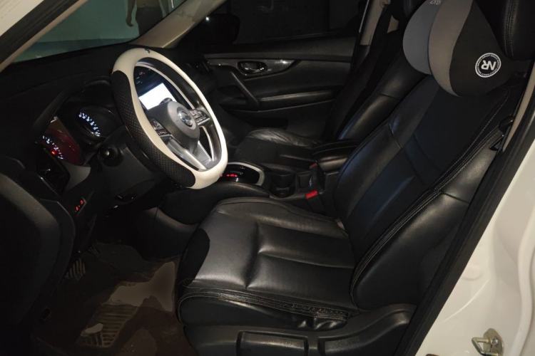 Used Nissan X-Trail 2017 2.0L CVT Comfort Edition 2WD Left Front Seat