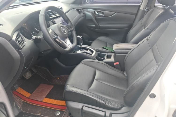 Used Nissan X-Trail 2017 2.0L CVT Comfort Edition 2WD Left Front Seat
