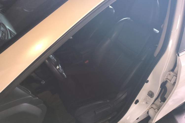 Used Nissan X-Trail 2017 2.0L CVT Comfort Edition 2WD Left Front Seat