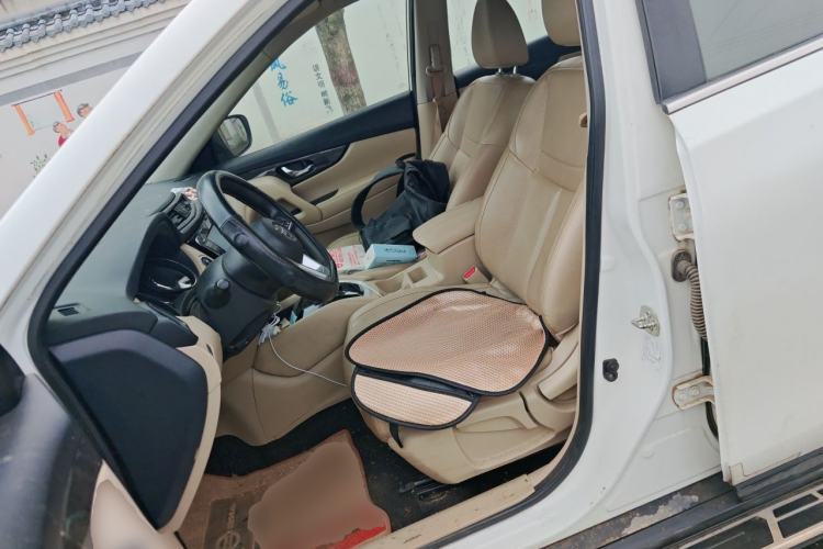 Used Nissan X-Trail 2017 2.0L CVT Comfort Edition 2WD Left Front Seat