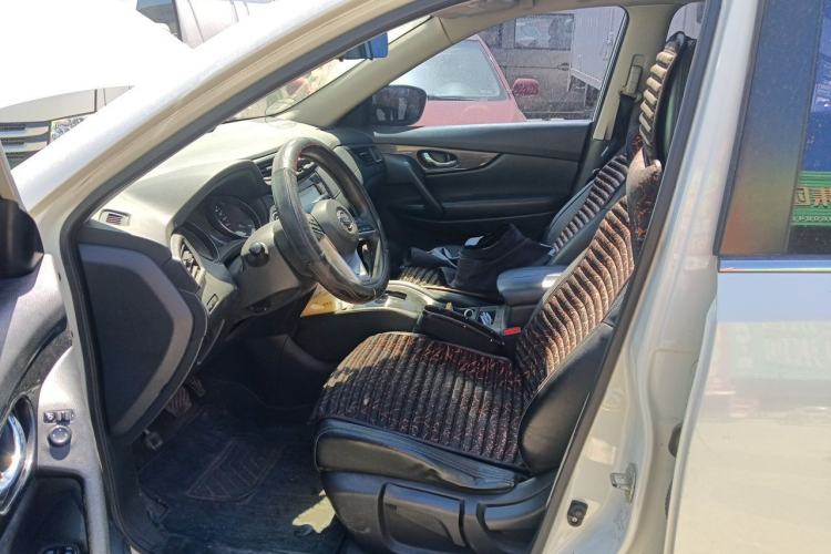 Used Nissan X-Trail 2017 2.0L CVT Comfort Edition 2WD Left Front Seat
