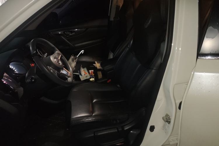 Used Nissan X-Trail 2017 2.0L CVT Smart Enjoyment Version 2WD Left Front Seat