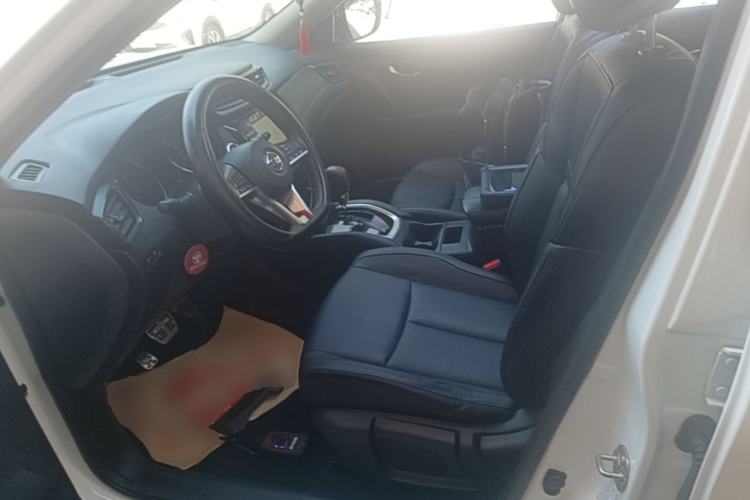 Used Nissan X-Trail 2017 2.0L CVT Comfort Edition 2WD Left Front Seat