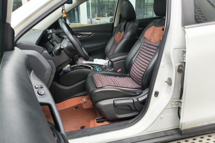 Used Nissan X-Trail 2017 2.0L CVT Comfort Edition 2WD Left Front Seat
