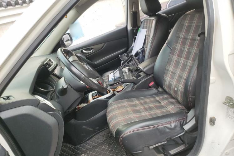 Used Nissan X-Trail 2017 2.0L Manual Classic Edition 2WD Left Front Seat