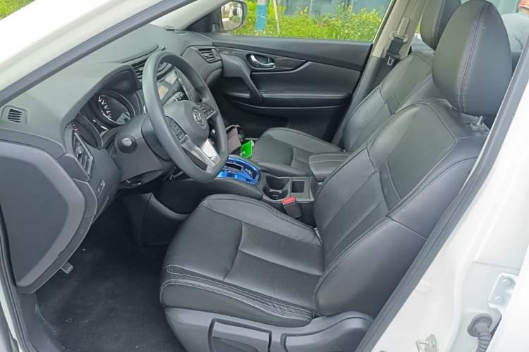 Used Nissan X-Trail 2017 2.0L CVT Comfort Edition 2WD Left Front Seat