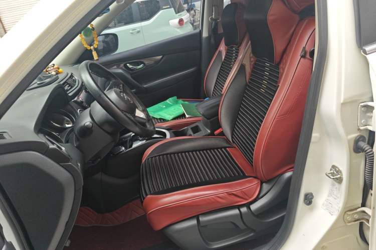 Used Nissan X-Trail 2017 2.0L CVT Comfort Edition 2WD Left Front Seat