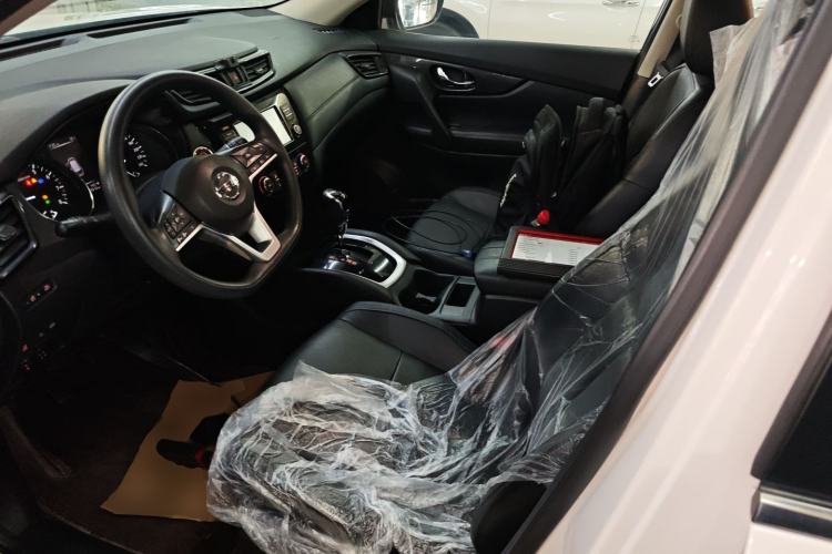 Used Nissan X-Trail 2017 2.0L CVT Comfort Edition 2WD Left Front Seat