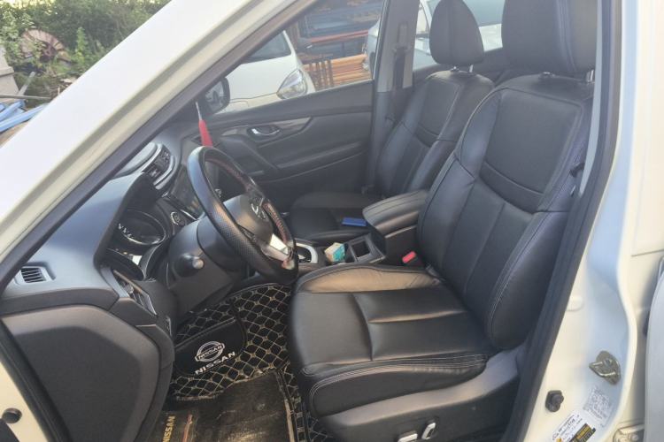 Used Nissan X-Trail 2017 2.0L CVT Comfort Edition 2WD Left Front Seat
