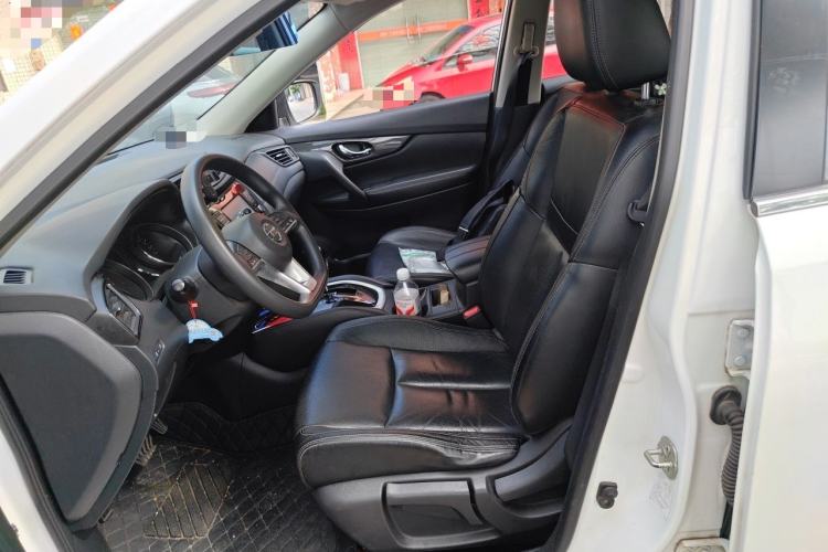 Used Nissan X-Trail 2017 2.0L CVT Comfort Edition 2WD Left Front Seat