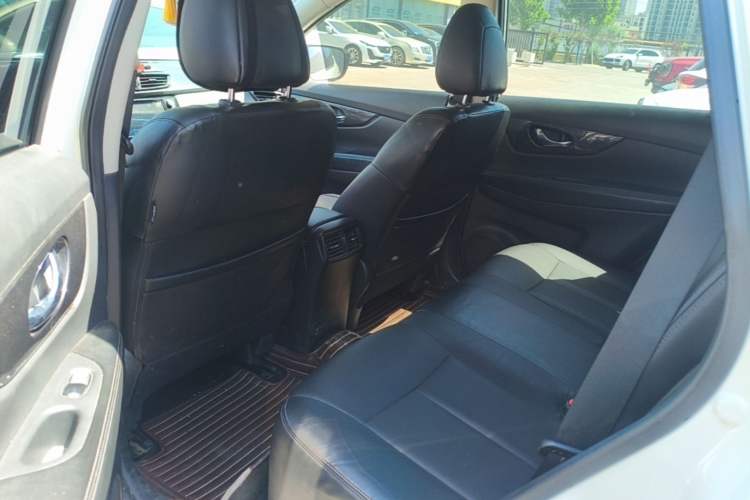 Used Nissan X-Trail 2017 2.0L CVT Comfort Edition 2WD Left Rear Seat