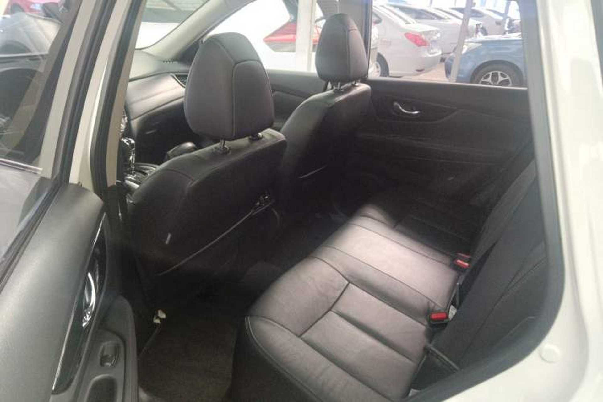 Used Nissan X-Trail 2017 2.5L CVT Luxury Edition 4WD Left Rear Seat