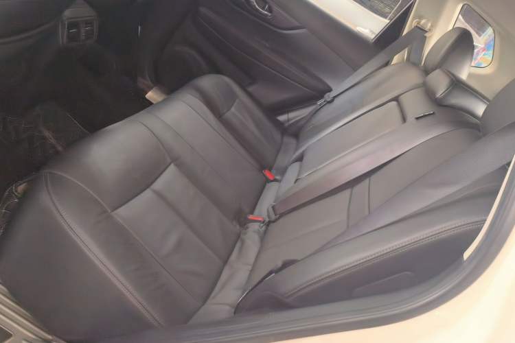 Used Nissan X-Trail 2017 2.0L CVT Comfort Edition 2WD Left Rear Seat