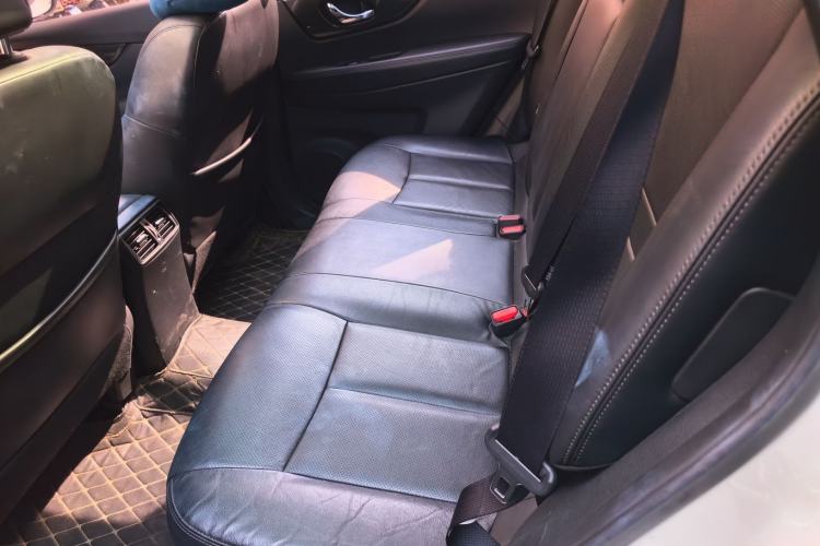 Used Nissan X-Trail 2017 2.0L CVT Comfort Edition 2WD Left Rear Seat