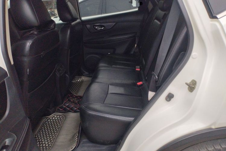 Used Nissan X-Trail 2017 2.0L CVT Comfort Edition 2WD Left Rear Seat