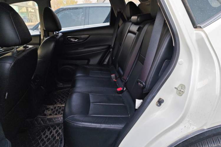 Used Nissan X-Trail 2017 2.0L CVT Comfort Edition 2WD Left Rear Seat