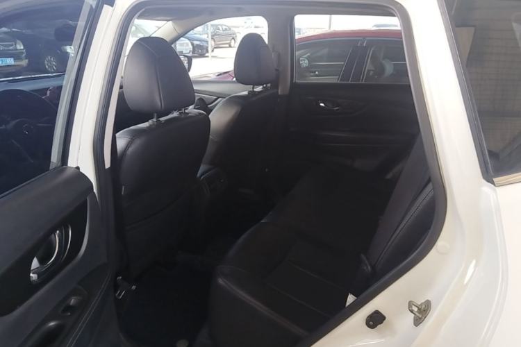 Used Nissan X-Trail 2017 2.0L CVT Comfort Edition 2WD Left Rear Seat