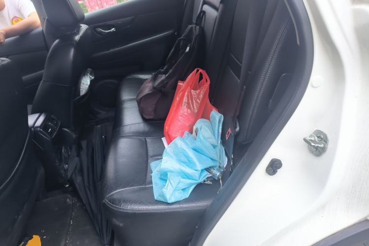 Used Nissan X-Trail 2017 2.0L CVT Comfort Edition 2WD Left Rear Seat