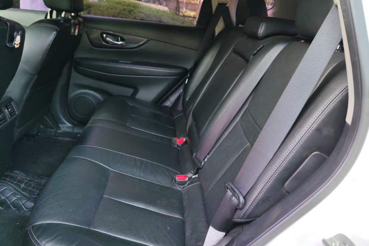Used Nissan X-Trail 2017 2.0L CVT Comfort Edition 2WD Left Rear Seat