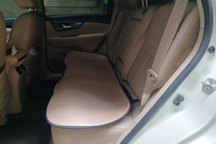 Used Nissan X-Trail 2017 2.0L CVT Comfort Edition 2WD Left Rear Seat
