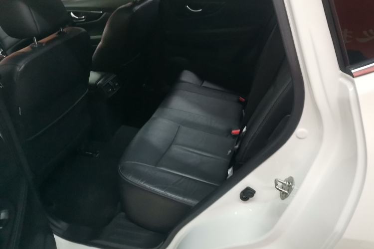 Used Nissan X-Trail 2017 2.0L CVT Comfort Edition 2WD Left Rear Seat