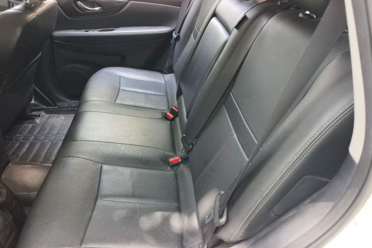Used Nissan X-Trail 2017 2.0L CVT Comfort Edition 2WD Left Rear Seat