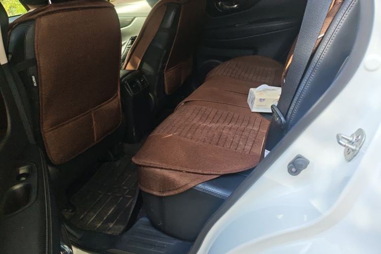 Used Nissan X-Trail 2017 2.5L CVT Luxury Edition 4WD Left Rear Seat