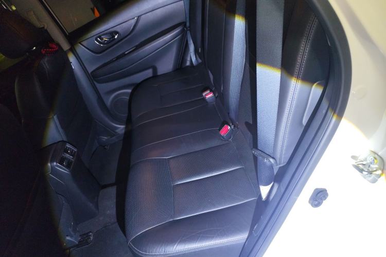 Used Nissan X-Trail 2017 2.0L CVT Comfort Edition 2WD Left Rear Seat