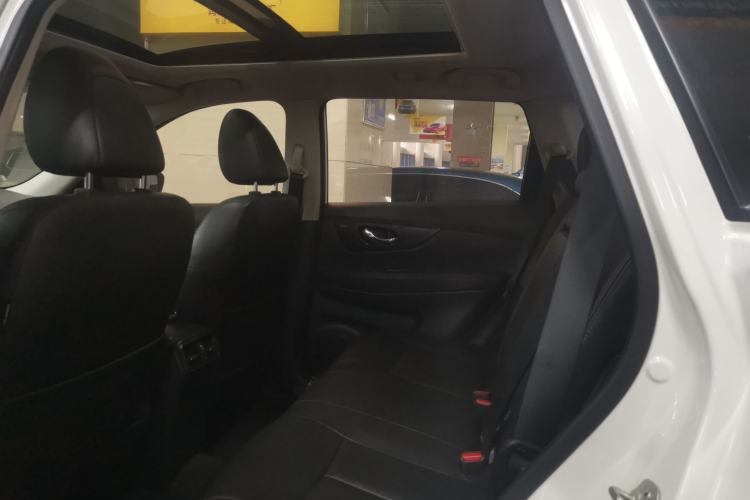 Used Nissan X-Trail 2017 2.0L CVT Comfort Edition 2WD Left Rear Seat