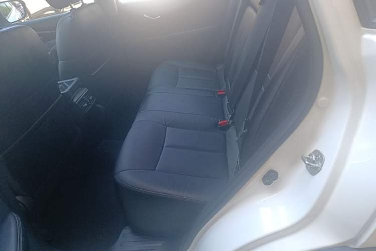 Used Nissan X-Trail 2017 2.0L CVT Comfort Edition 2WD Left Rear Seat