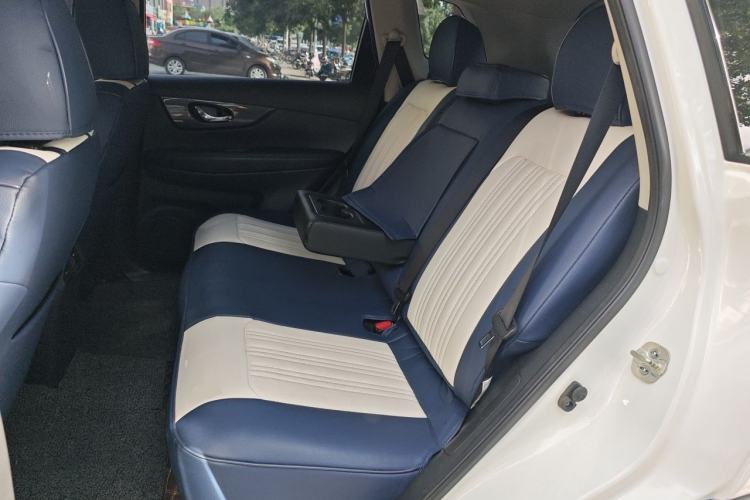 Used Nissan X-Trail 2017 2.0L CVT Comfort Edition 2WD Left Rear Seat