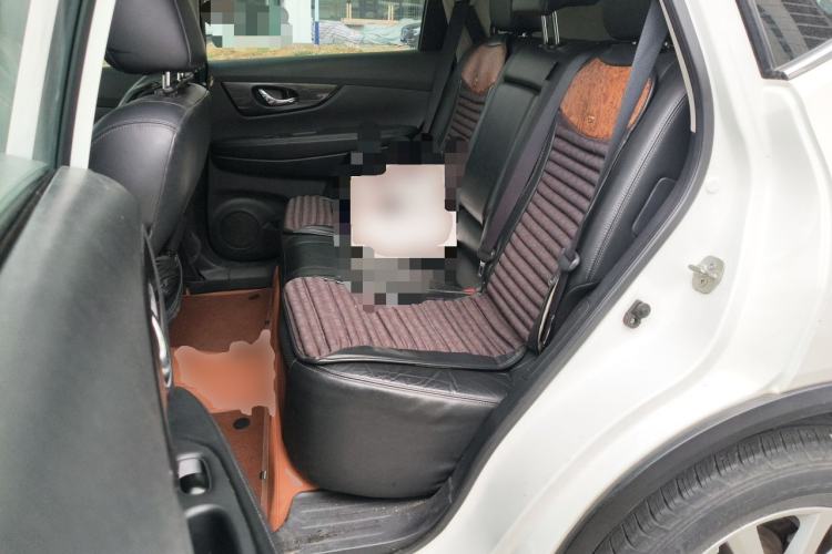 Used Nissan X-Trail 2017 2.0L CVT Comfort Edition 2WD Left Rear Seat