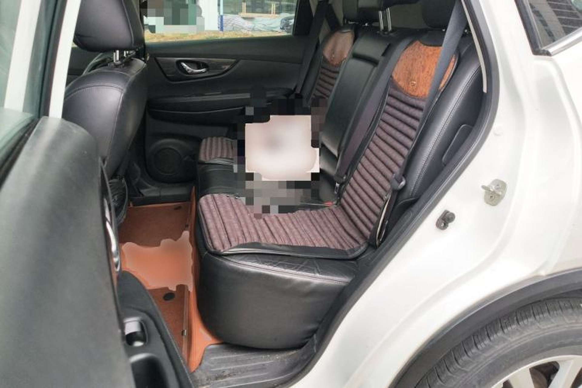 Used Nissan X-Trail 2017 2.0L CVT Comfort Edition 2WD Left Rear Seat