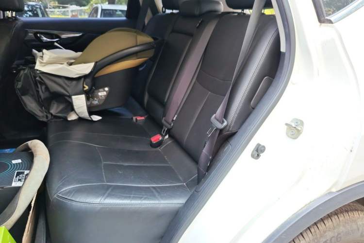 Used Nissan X-Trail 2017 2.0L CVT Comfort Edition 2WD Left Rear Seat
