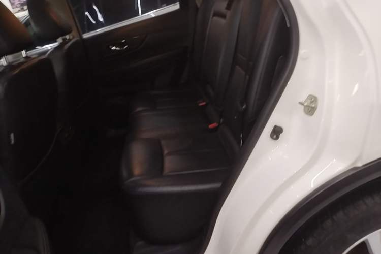 Used Nissan X-Trail 2017 2.0L CVT Comfort Edition 2WD Left Rear Seat