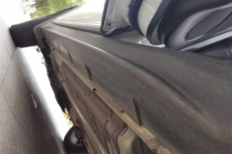 Used Nissan X-Trail 2017 2.5L CVT Luxury Edition 4WD Left Side Sill