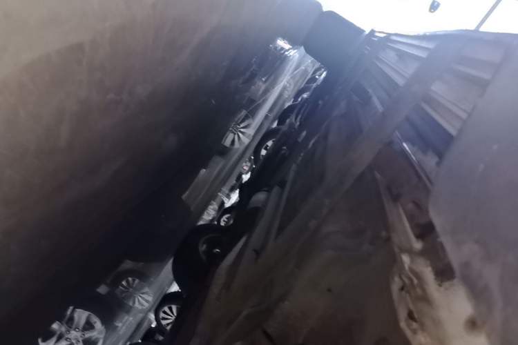 Used Nissan X-Trail 2017 2.5L CVT Luxury Edition 4WD Left Side Sill