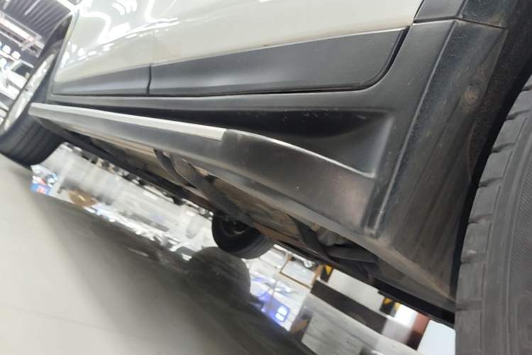 Used Nissan X-Trail 2017 2.0L CVT Comfort Edition 2WD Left Side Sill