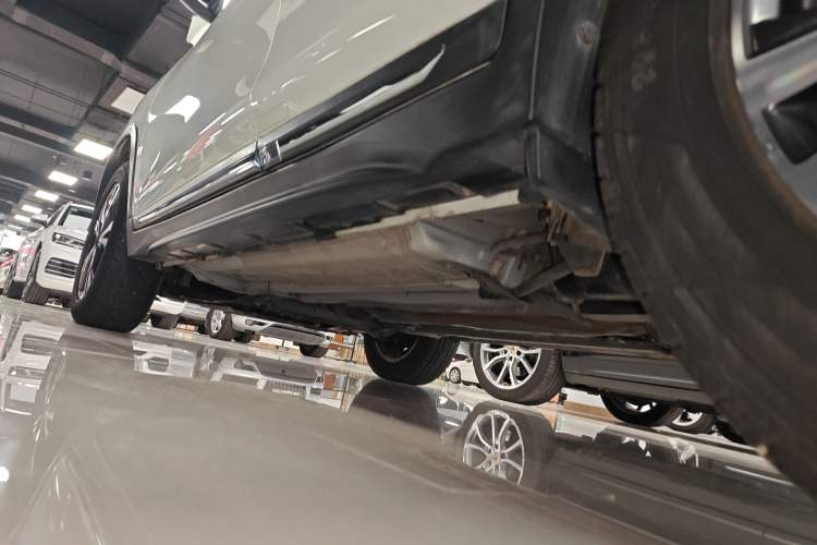 Used Nissan X-Trail 2017 2.5L CVT Luxury Edition 4WD Left Side Sill