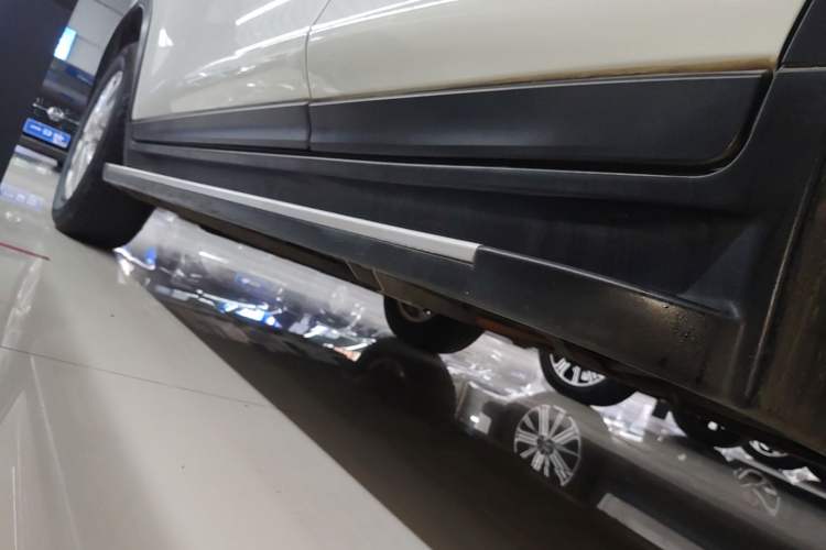 Used Nissan X-Trail 2017 2.0L CVT Comfort Edition 2WD Left Side Sill