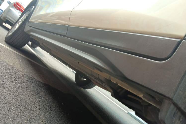 Used Nissan X-Trail 2017 2.0L CVT Comfort Edition 2WD Left Side Sill