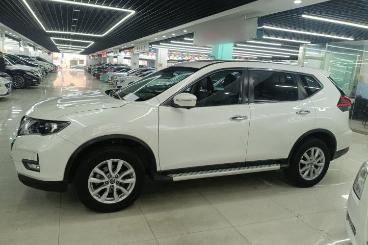 Used Nissan X-Trail 2017 2.0L CVT Comfort Edition 2WD Left Side