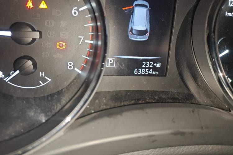 Used Nissan X-Trail 2017 2.0L CVT Comfort Edition 2WD Odometer Close Up