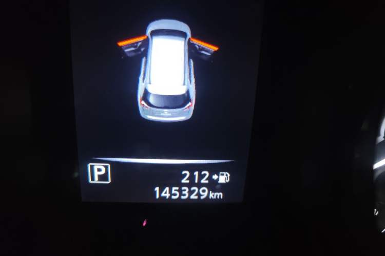 Used Nissan X-Trail 2017 2.0L CVT Comfort Edition 2WD Odometer Close Up