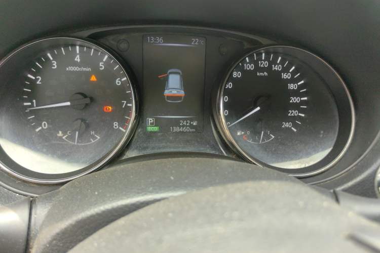 Used Nissan X-Trail 2017 2.0L CVT Comfort Edition 2WD Odometer Close Up