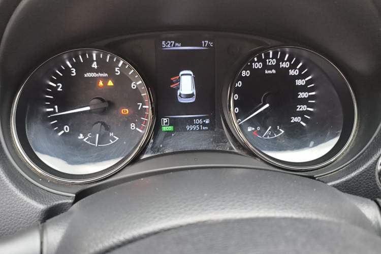 Used Nissan X-Trail 2017 2.0L CVT Comfort Edition 2WD Odometer Close Up