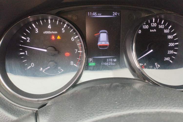 Used Nissan X-Trail 2017 2.0L CVT Comfort Edition 2WD Odometer Close Up
